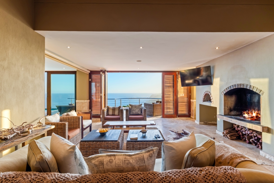 6 Bedroom Property for Sale in Pezula Private Estate Western Cape